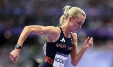 B体育app下载-瑞典运动员轻松赢得短跑冠军