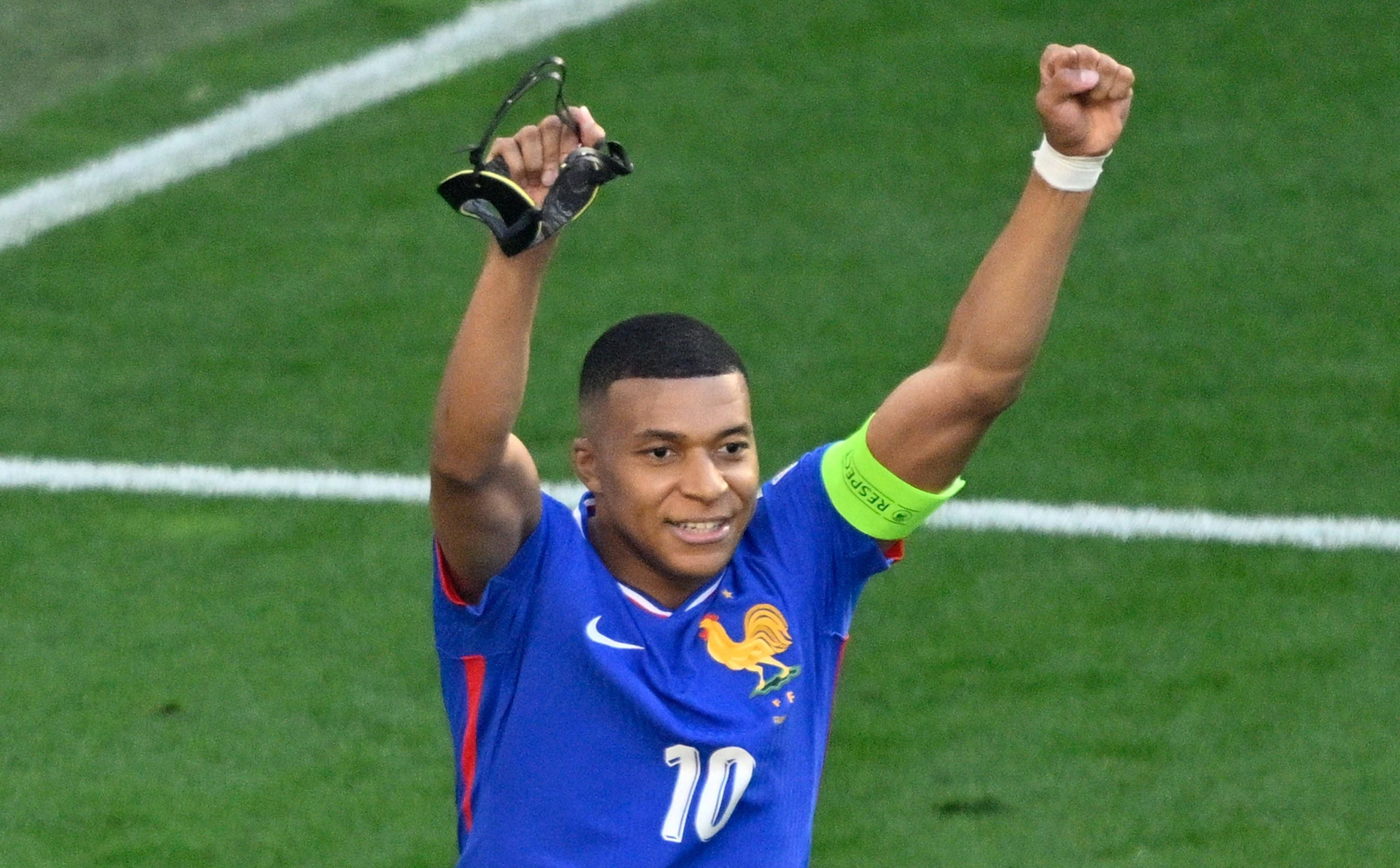 包含荷兰力克奥地利,锁定小组头名出线的词条 包含荷兰力克奥地利,锁定小组头名出线的词条