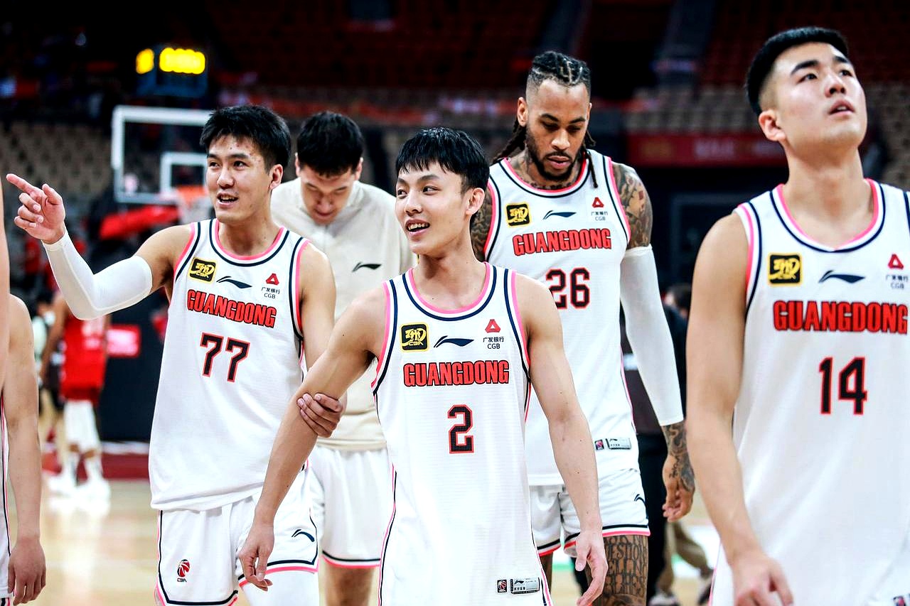 关于夺冠热门发力!广东队强势击败山西队的信息 关于夺冠热门发力!广东队强势击败山西队的信息