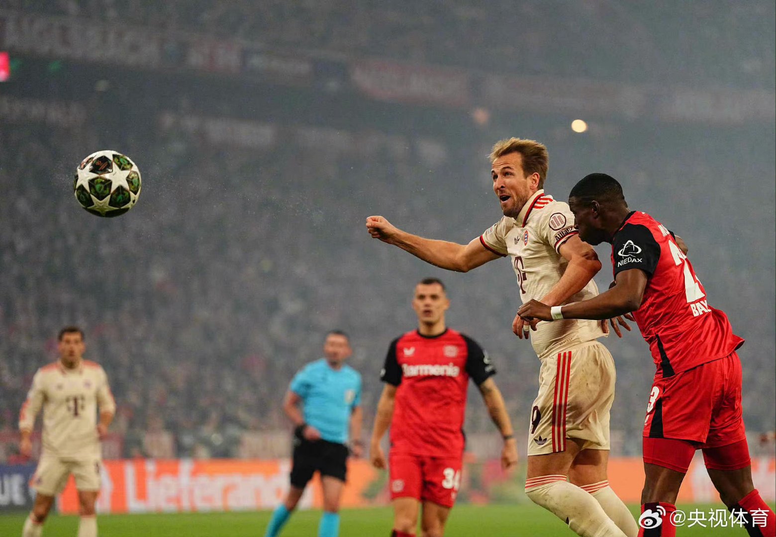 关于拜仁慕尼黑客场轻取对手取得连胜的信息