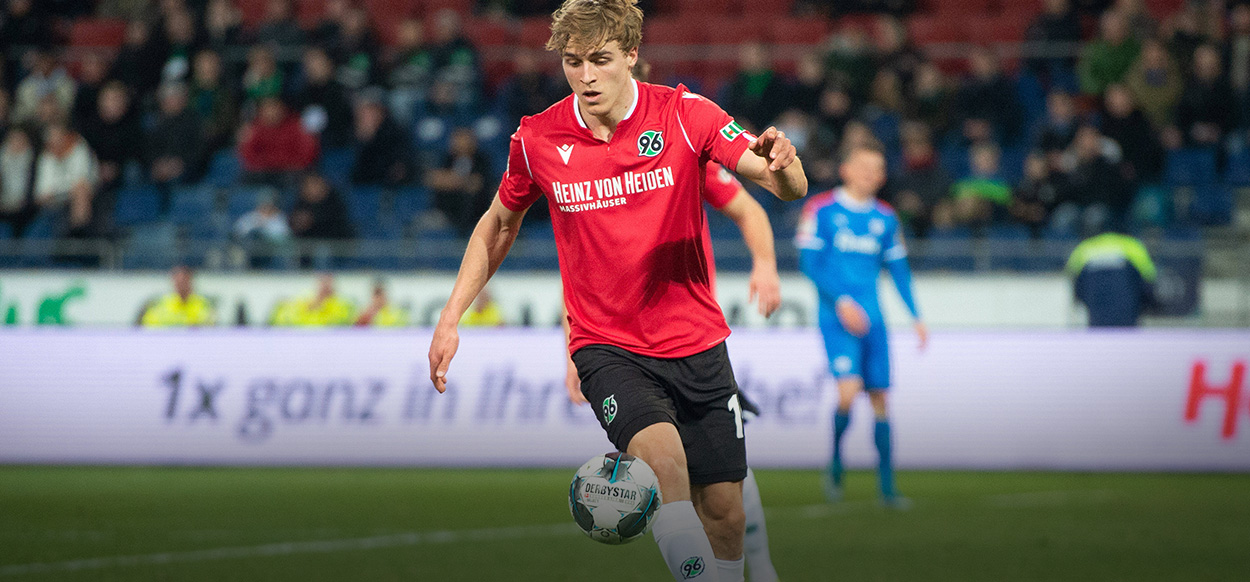 骑士球员感染新冠病毒,比赛有望延期 骑士球员感染新冠病毒,比赛有望延期