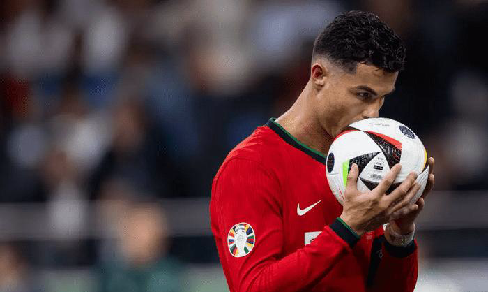 法国队主帅称赞球队表现帮助取得胜利 法国队主帅称赞球队表现帮助取得胜利