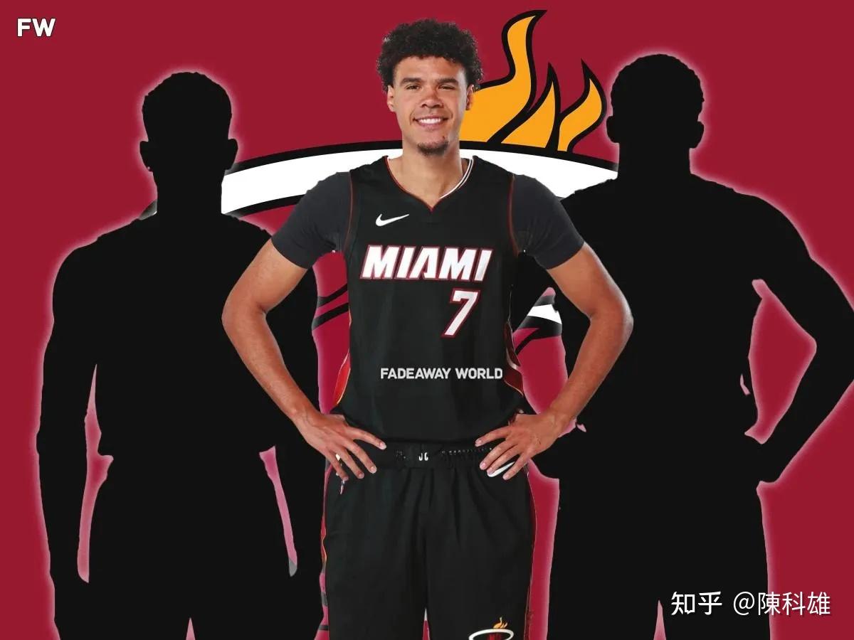 篮网胜热火,重返榜首 篮网胜热火,重返榜首